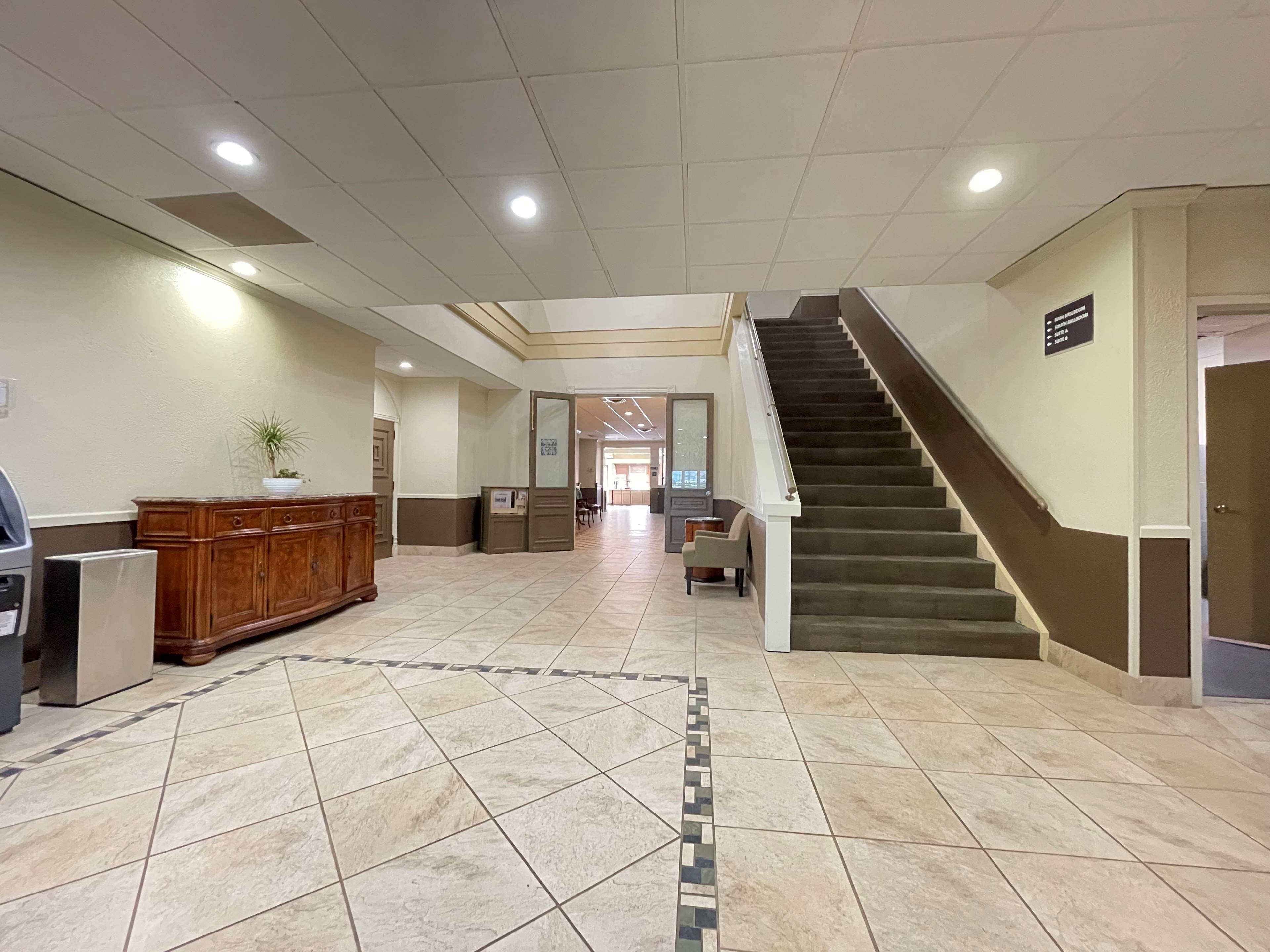 Surestay Plus By Best Western Lawton Εξωτερικό φωτογραφία